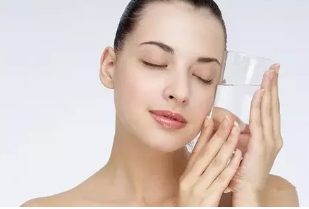 editor_1510381762719991.png 7.png